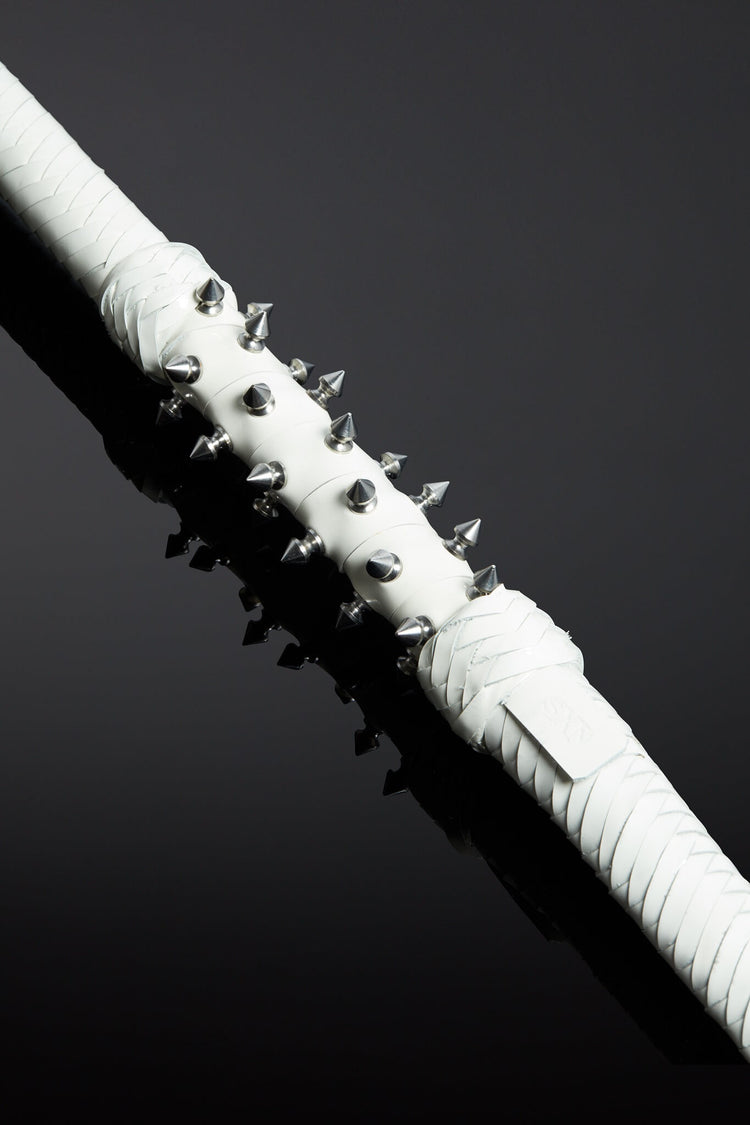 Closeup of the handle for the Albus whip