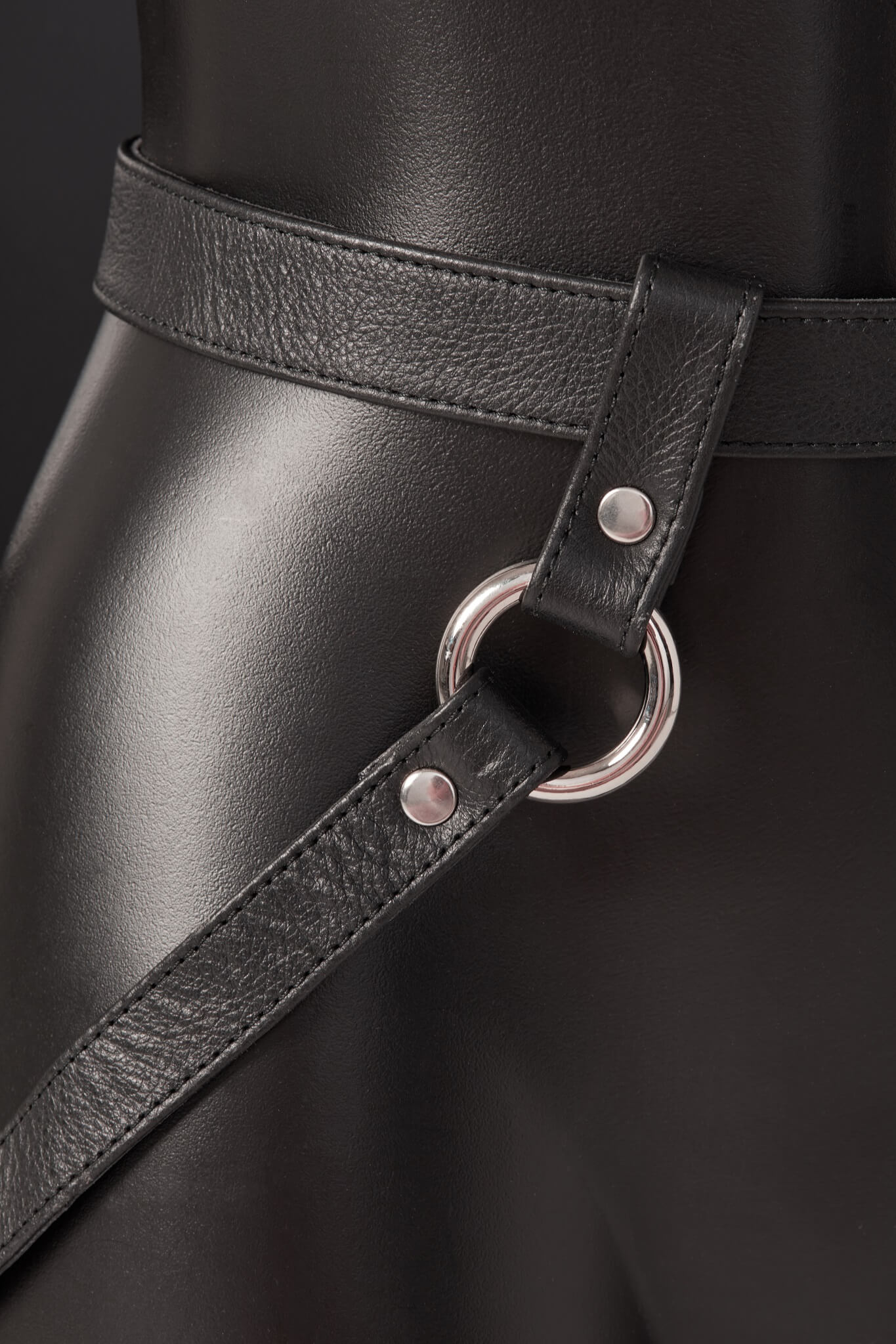 House of SXN Ligari Leather Thigh Harness