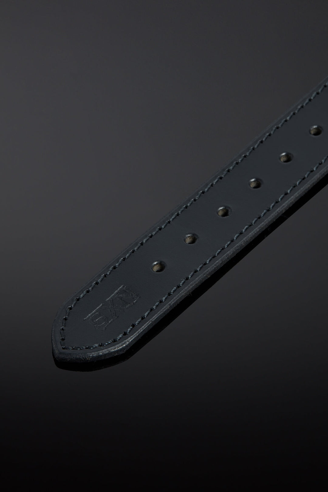 Pristinum Patent Leather Slave Collar