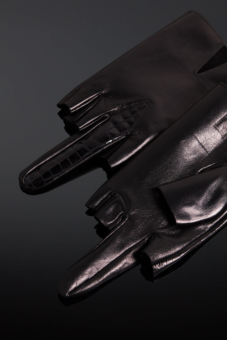 croc noir gloves