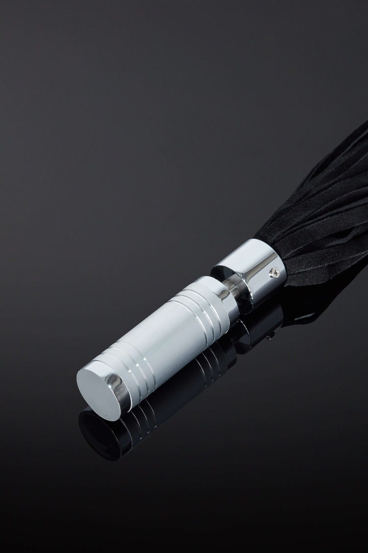 House of SXN Rex Argenti Silver Handle Flogger Closeup