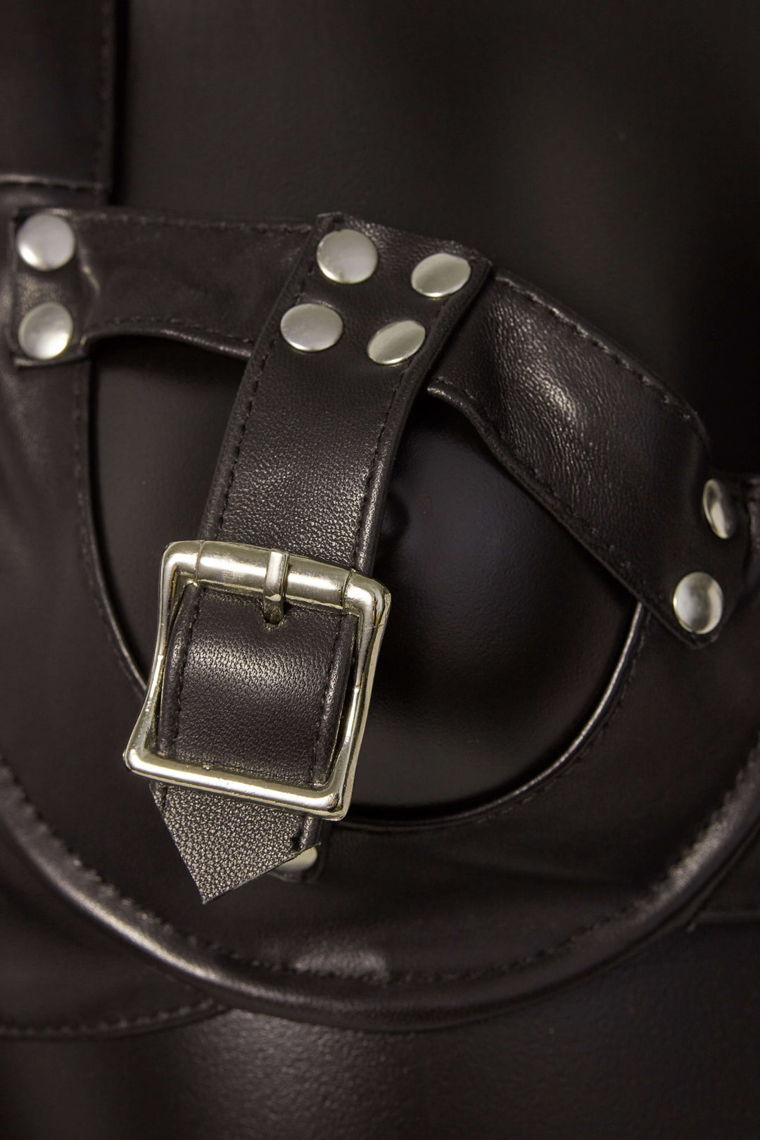 House of SXN Imperium Leather Bra and Thong Set 3