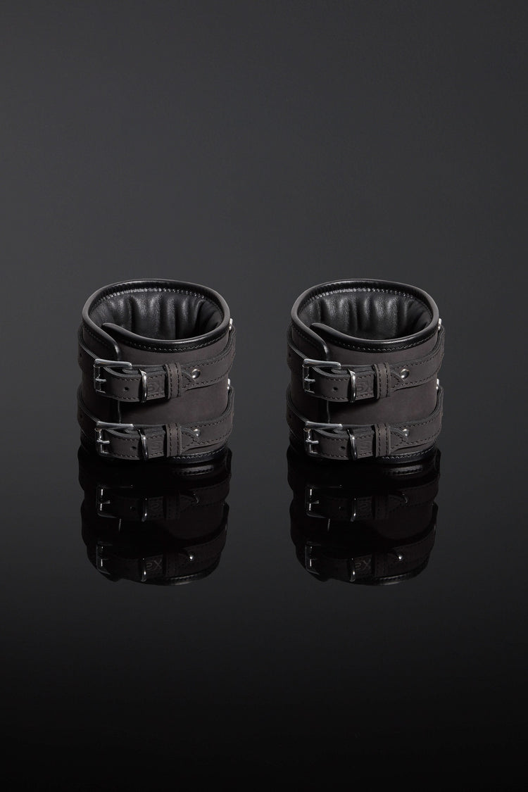House of SXN - Servage Nubuck Leather Bondage Cuffs 4