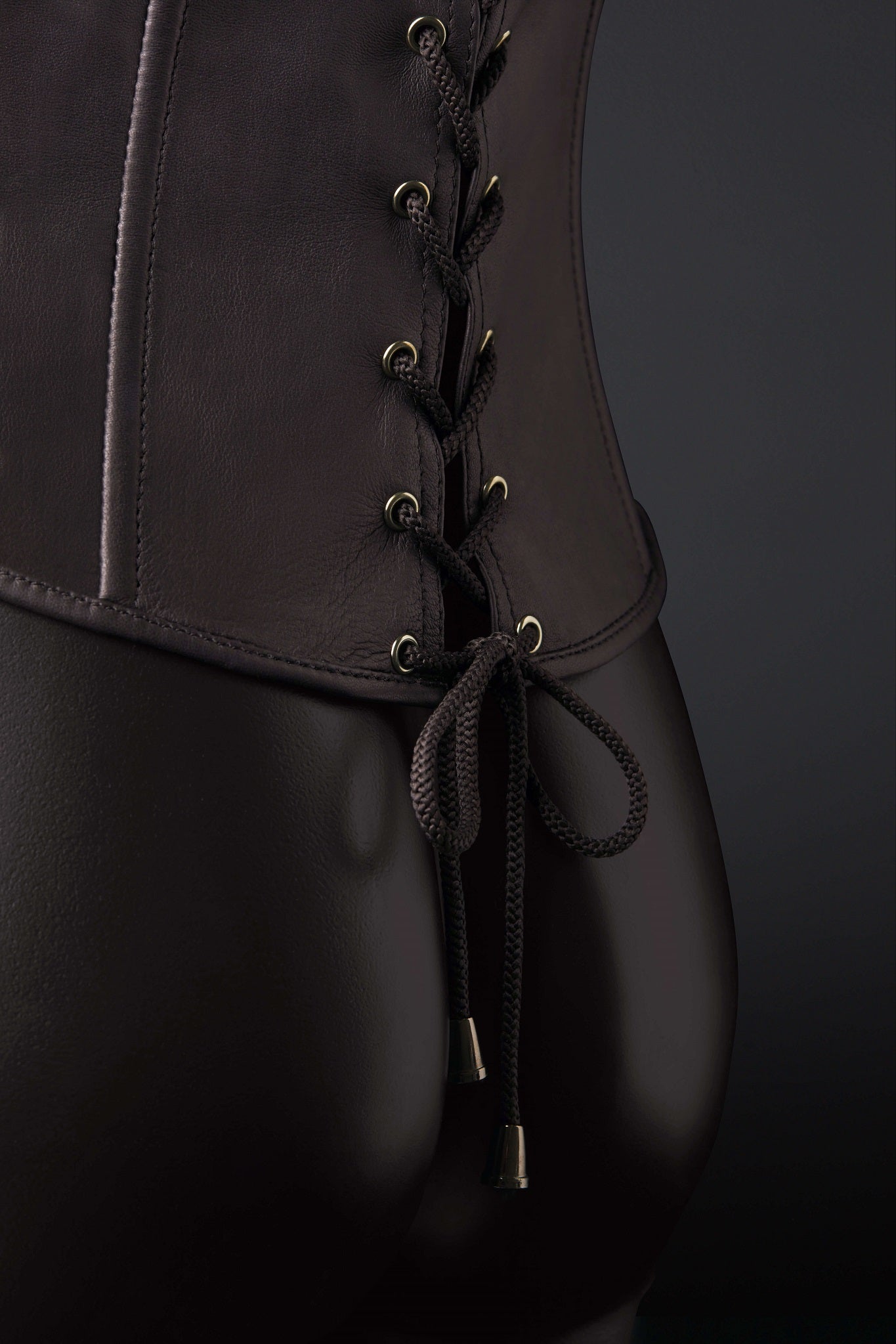 House of SXN Quin 5 Zipper Leather Corset 4