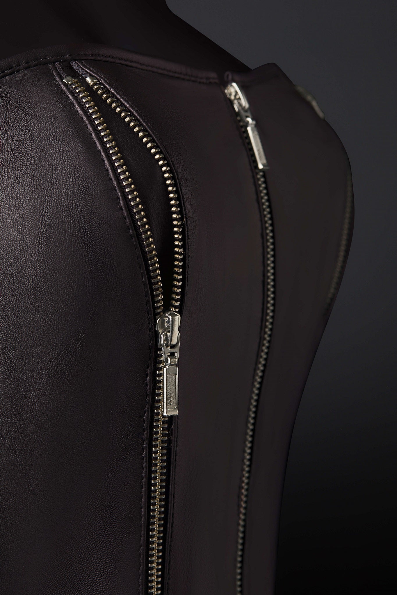 House of SXN Quin 5 Zipper Leather Corset 3