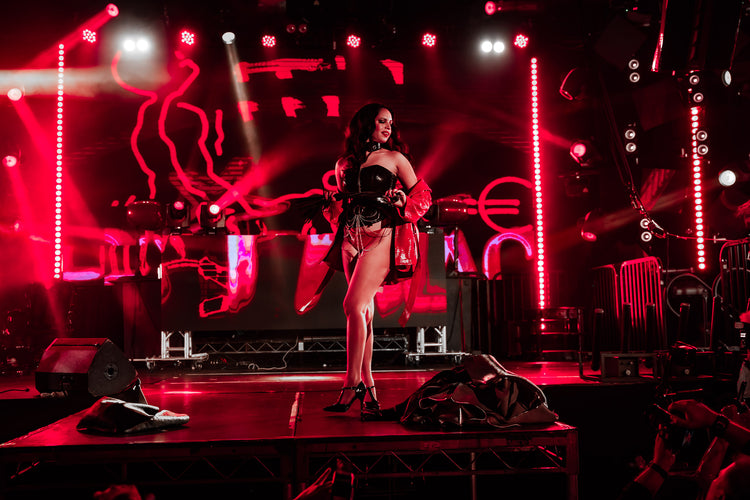 Model wearing the Serpens fashion runway ensemble