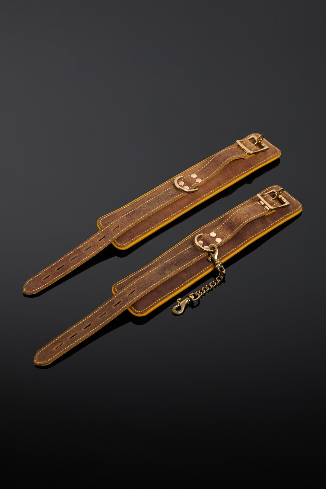 House of SXN Terra Vinculum Cuffs (1)