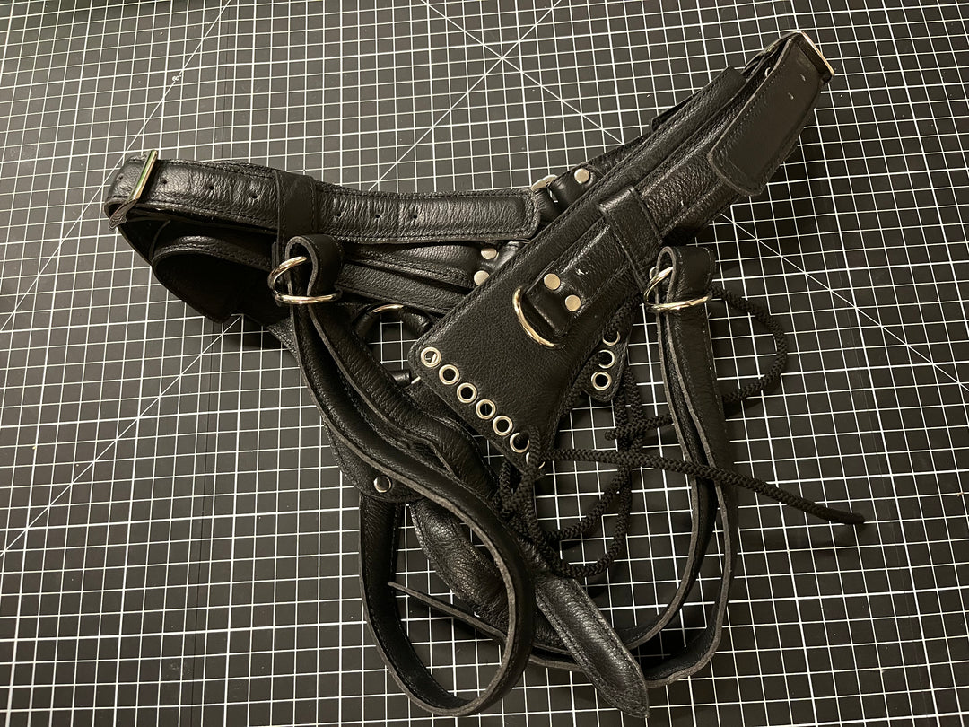 Softee Leather Strap on with corset tie - Sample