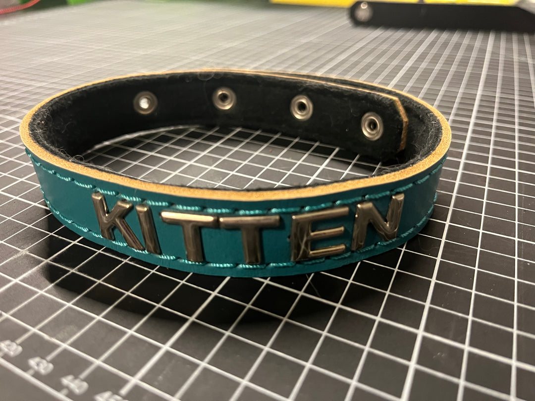 SHWW Turquoise Leather collar - KITTEN